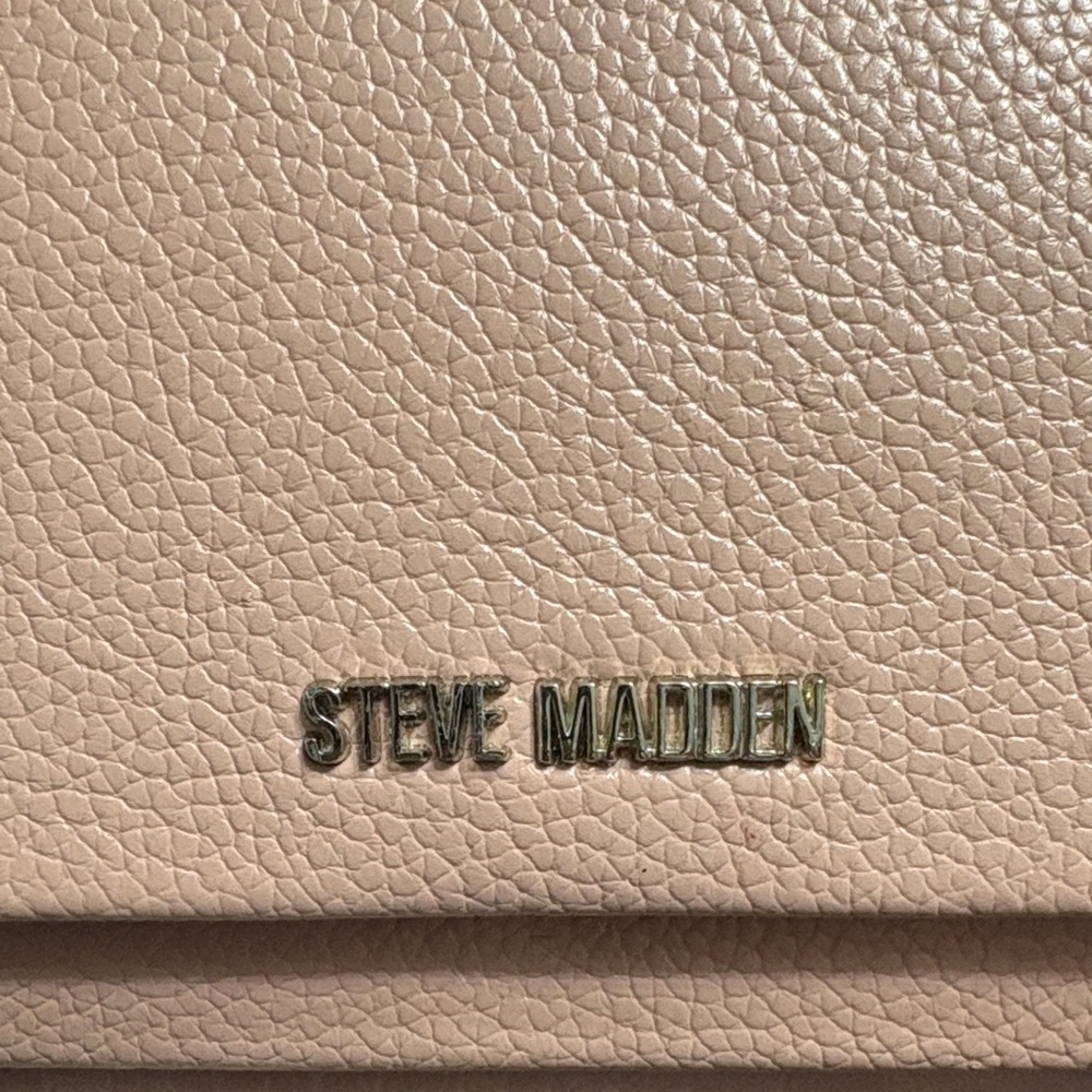 Steve Madden Blush Pink Clutch with Chain - Picture 2 of 11